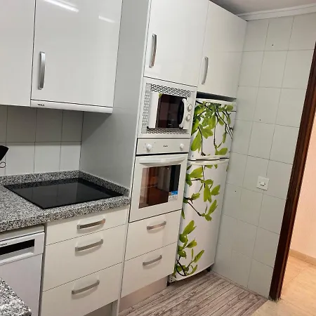 Homely Vistalegre Apartment *